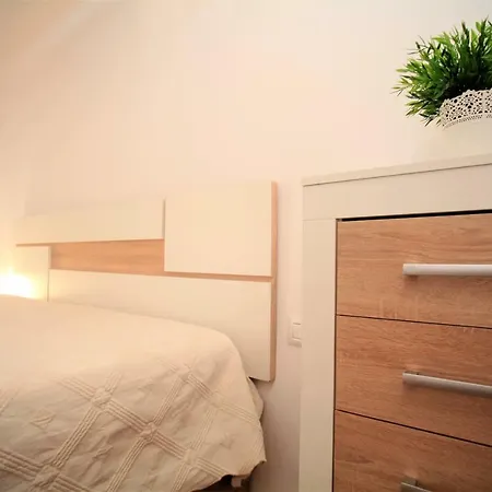 Emerita Luxe Apartamento *